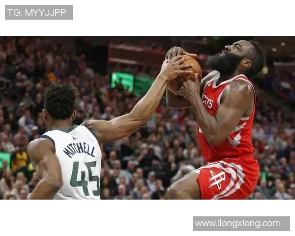 火箭逆转尼克斯，哈登砍下29分——惊心动魄的赛场之夜